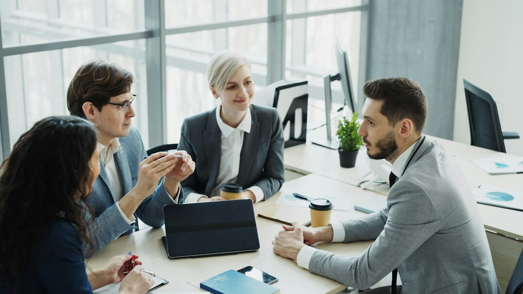 business team meeting discussion